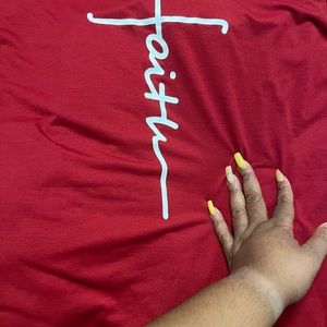 Plus size 2 piece outfit. Sleeves stop just below elbow.